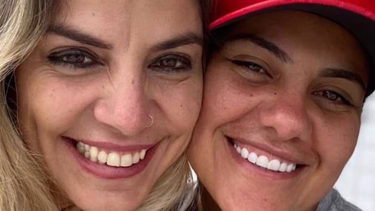 O que chama a atenção de polícia é que uma semana antes de Leandro ser encontrado morto, Maqueila ameaçou expor a relação para o empresário com fotos e outros conteúdos caso Shirley não contasse a verdade para o marido