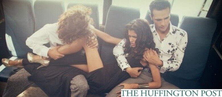 Ensaio remete ao estupro coletivo em um ônibus de uma jovem que morreu em decorrência dos ferimentos