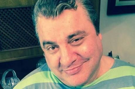 Brenner vai seguir com tratamento em casa