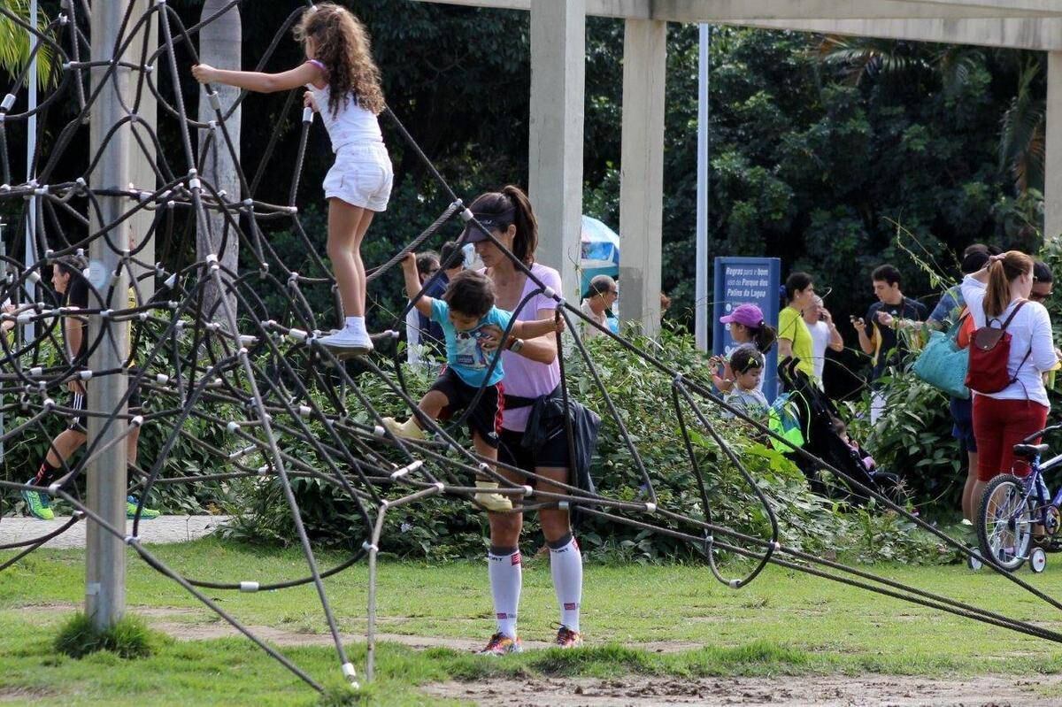 Cynthia na Lagoa Rodrigo de Freitas