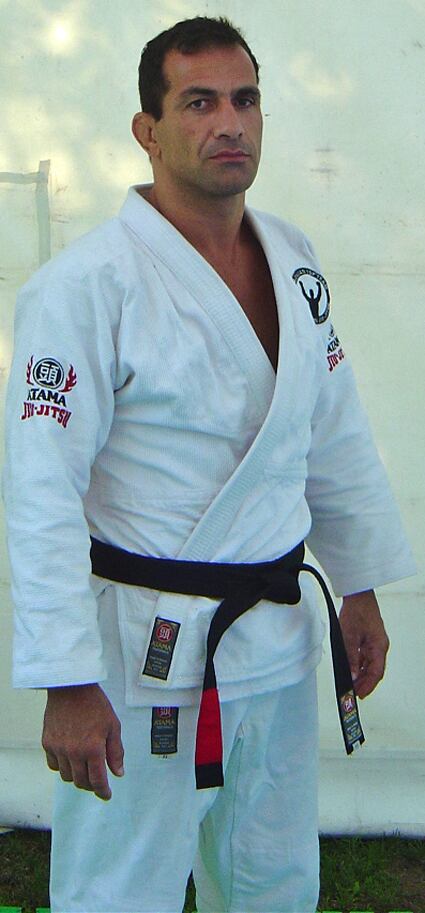José Mário Sperry é um treinador de MMA