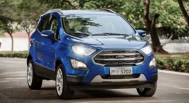 Dianteira teve grade superior reposicionada para cima e está mais unida aos faróis