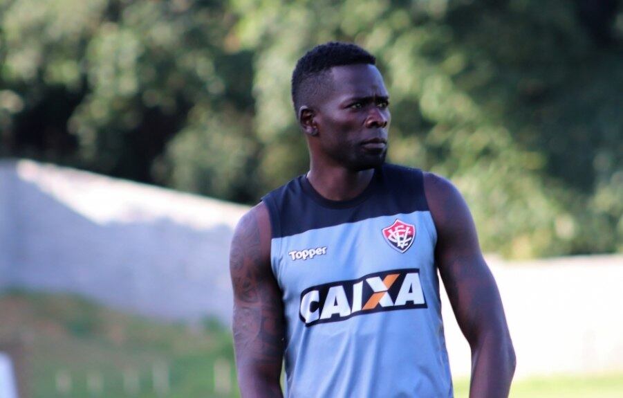 Kanu é o mais experiente no grupo do Vitória, que atualmente ocupa a 14ª posição na tabela do Campeonato Brasileiro. O zagueiro do Leão tem 34 anos, quatro meses e quatro dias