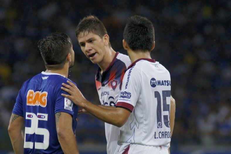 O Cerro Portenho, que engrossou o caldo para o Cruzeiro na Libertadores, sendo eliminado da competição pelo clube mineiro nas oitavas de final. Agora, para chegar novamente à esta etapa no ano, os paraguaios terão de eliminar a Independiente del Valle