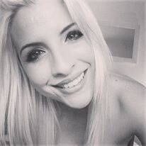 Logo após o anúncio da paulista como uma das participantes da 14º edição do Big Brother Brasil, caiu na internet a informação de que Clara realmente é stripper na web. Sabe-se também que no trabalho a loira é conhecida como Jessy Summers e Barbie Wild