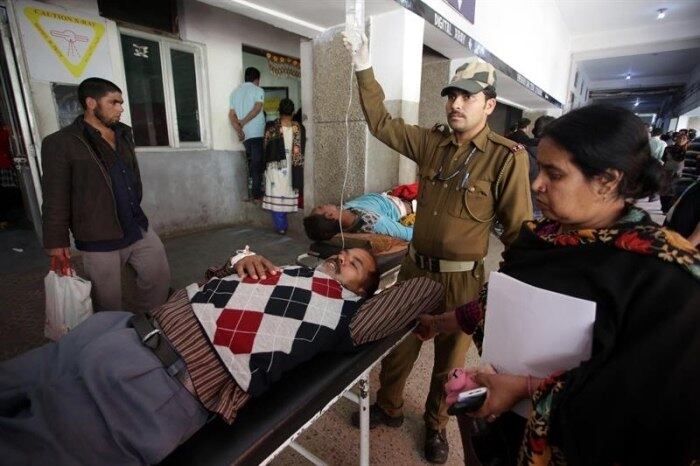 Feridos por explosão de granada foram levados para um hospital