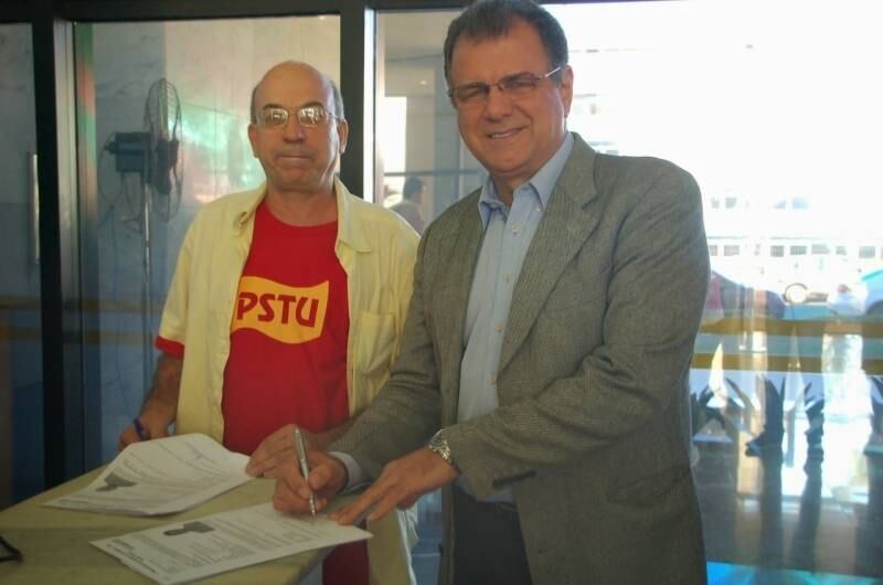 O segundo candidato com menor número de bens é Toninho do Psol. O valor declarado é de R$ R$ 403.620,49. Entre os bens estão um lote no setor Jardim Botânico, dois carros no valor total de R$ 76 mil, além de dinheiro em espécie e poupanças 