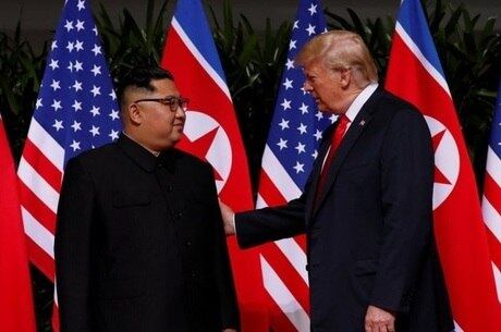 Trum e Kim se encontraram pela primeira vez em junho