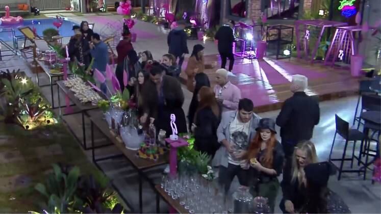 Quem é você nas festas do Power Couple? Faça o teste e descubra!