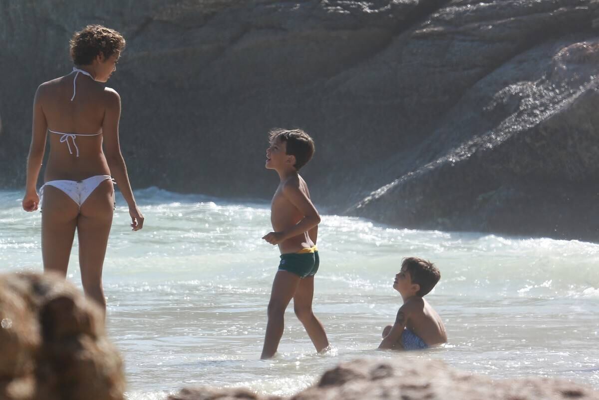 E ao que tudo indica, Sophie tem sido uma ótima madrasta: adora os filhos do namorado