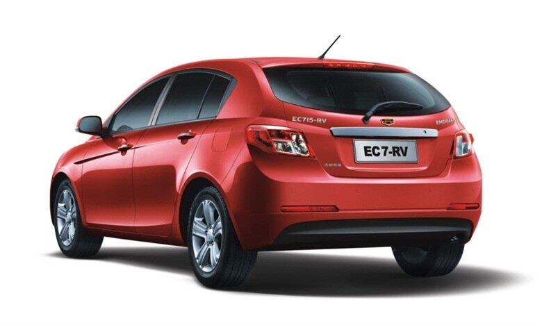Geely EC7 hatch (CVT) — A montadora chinesa ainda busca seu espaço no Brasil, e a versão hatch do sedã EC7 será uma das apostas para alavancar as suas vendas. O modelo terá o mesmo conjunto mecânico do sedã (1.8 16V de 130 cv de potência e 17,2 kgfm de torque) e estreará a transmissão CVT da montadora por aqui