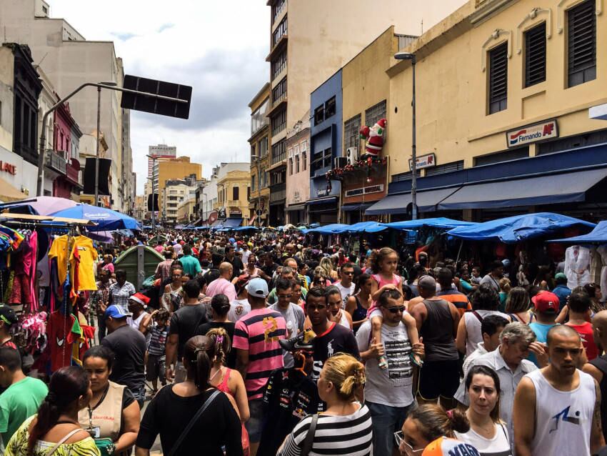 Quantidade de vendas caíram 1,2% no mês de julho sobre julho deste ano no setor varejista