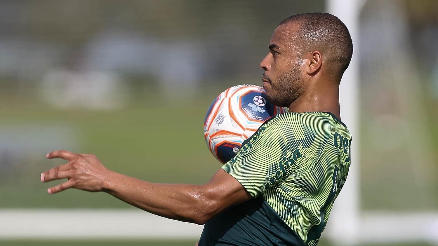 Camisa 12: Mayke vai para a quinta Libertadores no currículo. Já fez 23 jogos pela competição