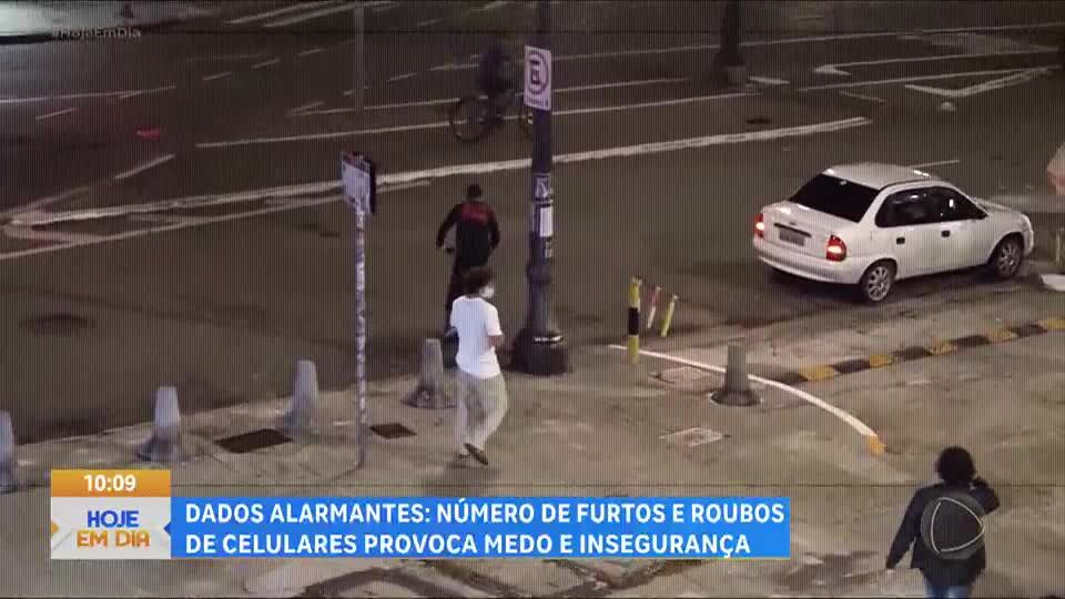São Paulo registra 110 mil roubos e furtos de celulares em 2025