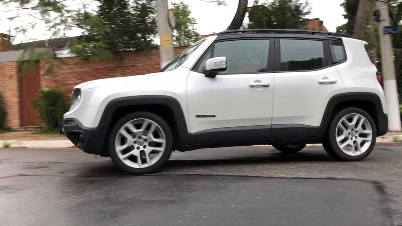 Com esse valor é o modelo mais equipado do mercado e mesmo com motor limitado, mostra que os consumidores priorizam conforto e conectividade na hora de escolher um SUV.