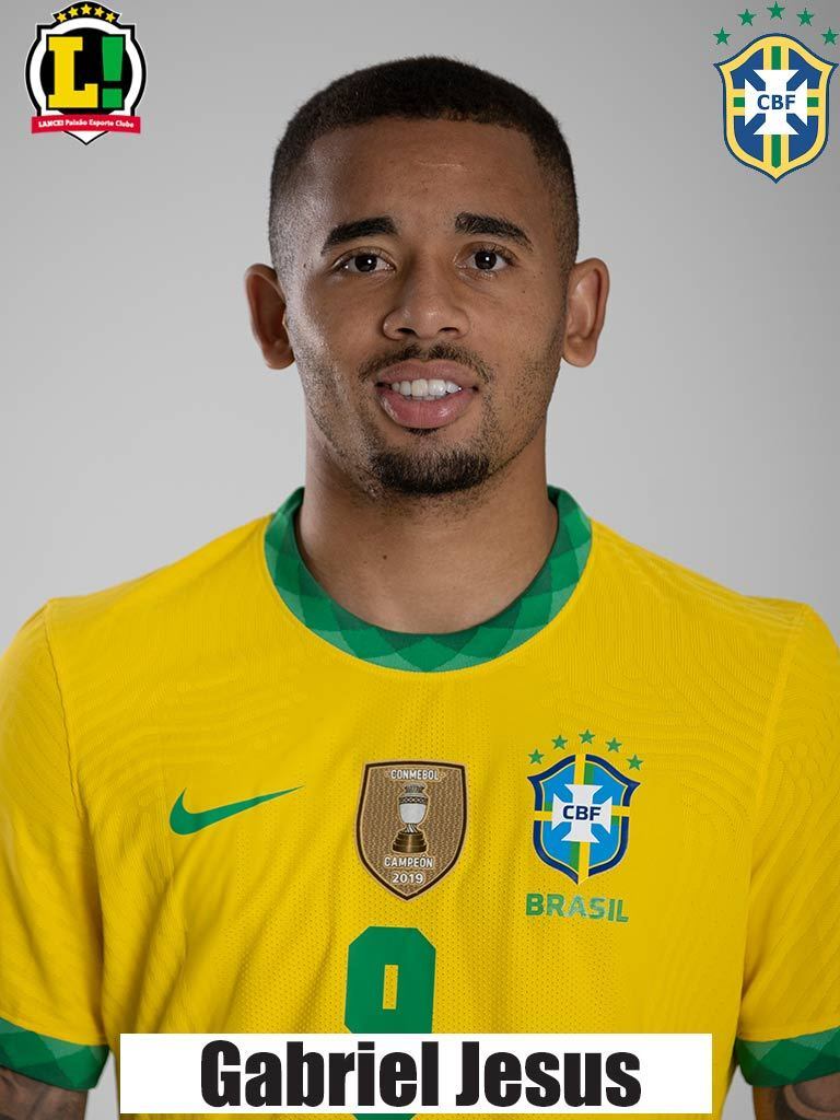 Gabriel Jesus - 5,0 - Começou como centroavante e caiu em alguns momento como ponta pela direita. Não tomou as melhores decisões em campo e pecou nas finalizações. Saiu vaiado pela torcida.
