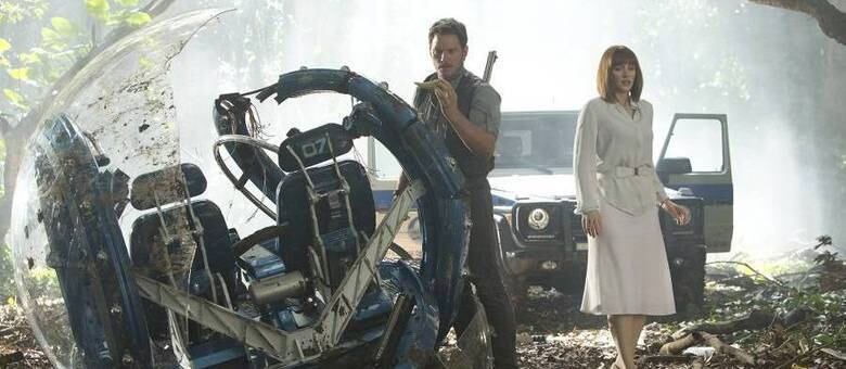 Chris Pratt e Bryce Dallas Howard, os protagonistas de Jurassic World — O Mundo dos Dinossauros