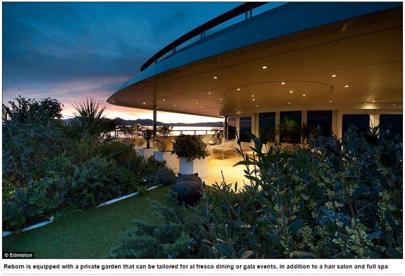 O flutuante possui ainda um jardim privado adaptável. O
ricaço que alugar o barco pode aproveitar o espaço para promover eventos de
gala ou apenas curtir uma refeição ao ar livre