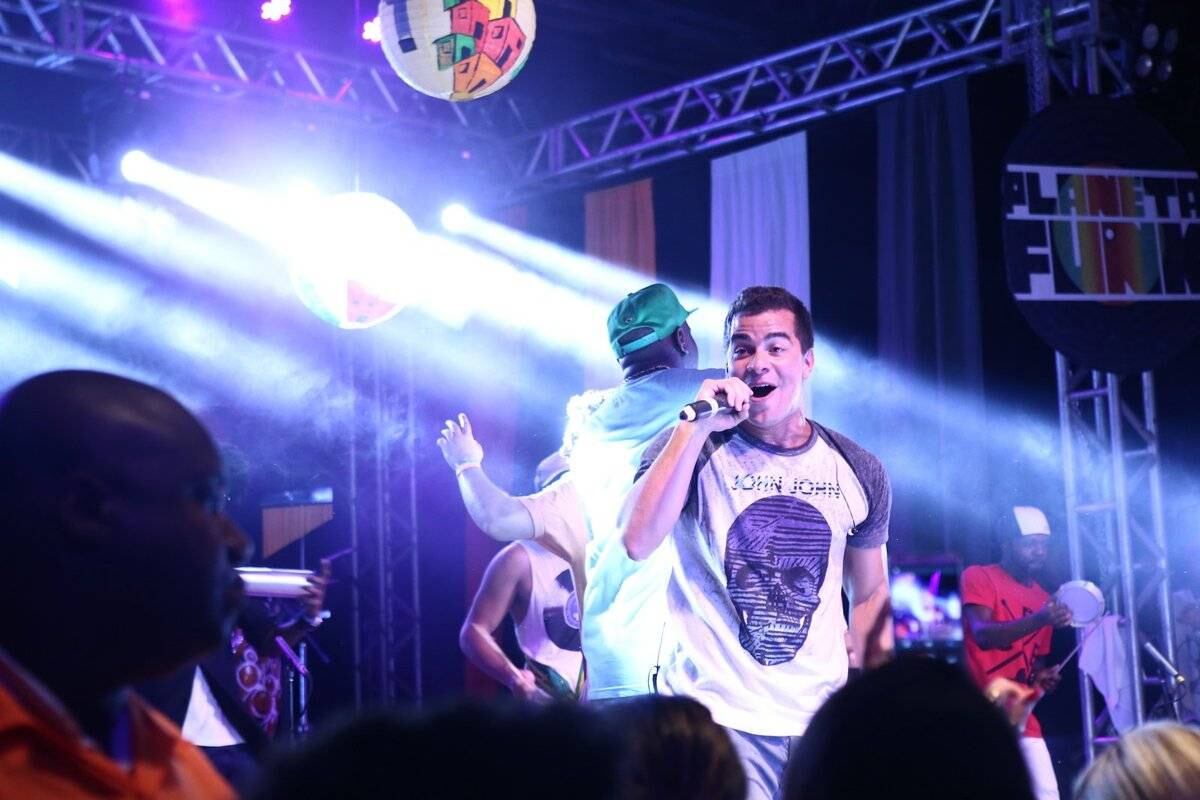 Além de Thiago Martins, o cantor Marcelo Menezes também foi
um dos convidados