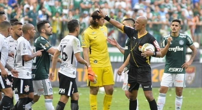 Galiotte desistiu de recorrer à Fifa e à Justiça Comum. Por conta da eleição