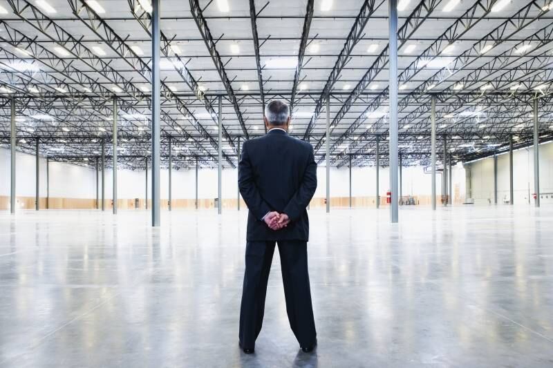 Ter a vocação de empreendedor
Segundo o gerente do Sebrae, quem desejar virar patrão
precisa se autoavaliar. “É importante que sejam pessoas preocupadas com a
qualidade, comprometidas, que buscam informação constantemente e, o mais
importante, que estabeleçam metas e objetivos claros”, diz
Conheça as sete áreas de negócio preferidas por mulheres empreendedoras