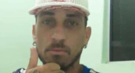 Autor de facadas contra a ex-namorada está foragido