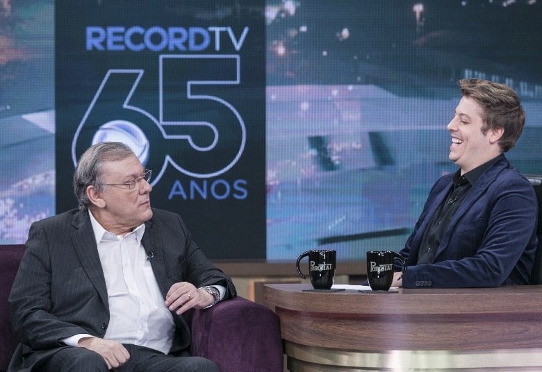 Os três ainda falam sobre o futuro da Seleção Brasileira de Futebol e o jogador Neymar
• VÍDEO: Feras do esporte relembram bons momentos na Record TV