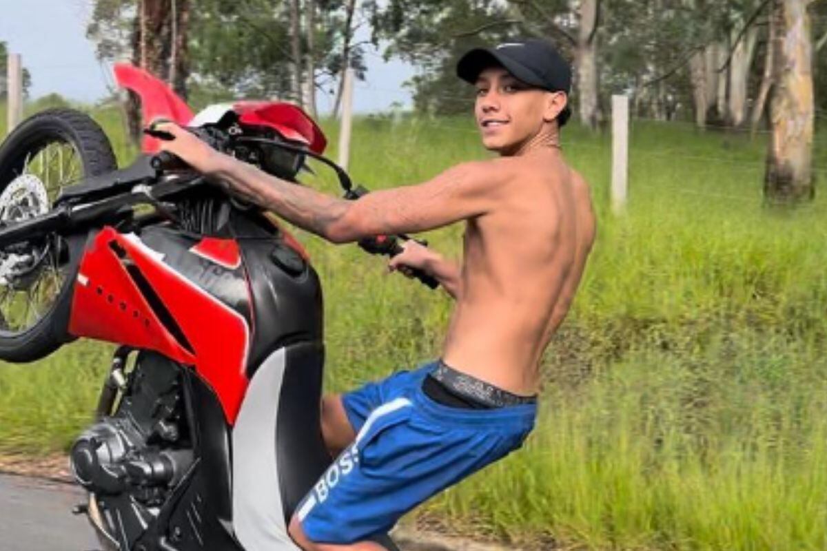 Em maio, Menó Kabrinha levou tiro na cabeça durante assalto no Guarujá (SP)