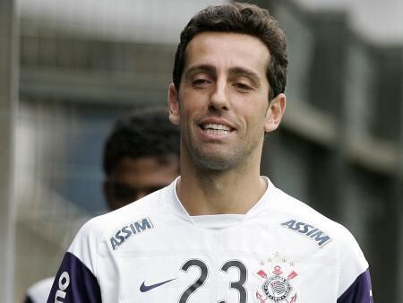 Edu Gaspar - Se aposentou em 2010, jogando no Corinthians. Logo depois, virou dirigente do clube e aceitou um convite da CBF para ser diretor da seleção. Atualmente é um dos dirigentes do Arsenal, da Inglaterra.