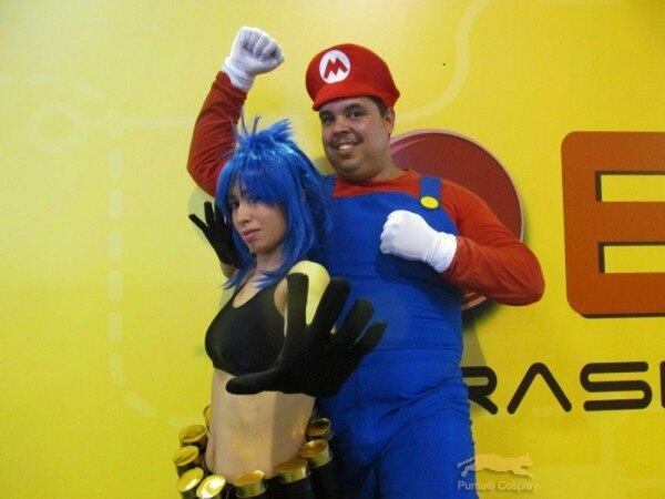 É aquele momento em que os nerds dão um tempo na vida gamer para aproveitar a folia, sem detonar a fantasia