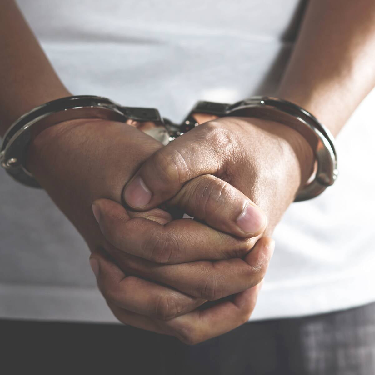 Homem é preso suspeito de matar os próprios pais no Paraná