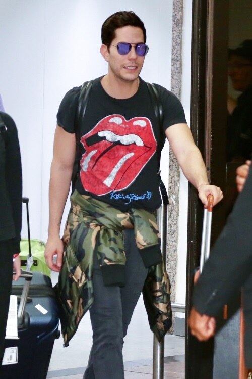 O ex-RBD chegou ao Brasil para uma nova turnê pelo País