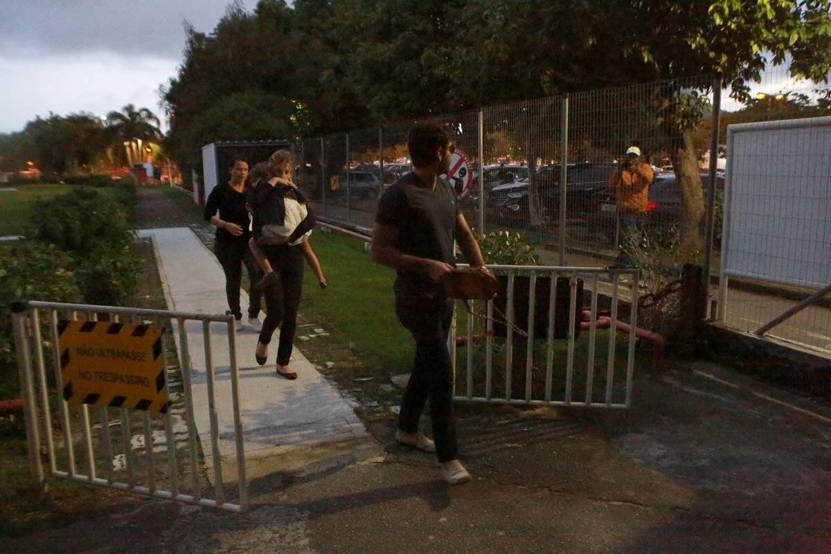 Grazi Massafera é fotografada novamente com o novo affair, Patrick Bulus 
