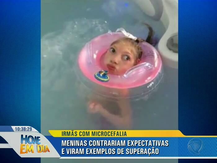 — [As
futuras mães] Tem que usar manga cumprida, passar repelente de três a quatro
vezes ao dia e tomar cuidado

+ Médicos fazem cesárea de emergência e não encontram bebê

+ Acesse R7 Play e assista às íntegras do Hoje em Dia! Clique e experimente de graça!
