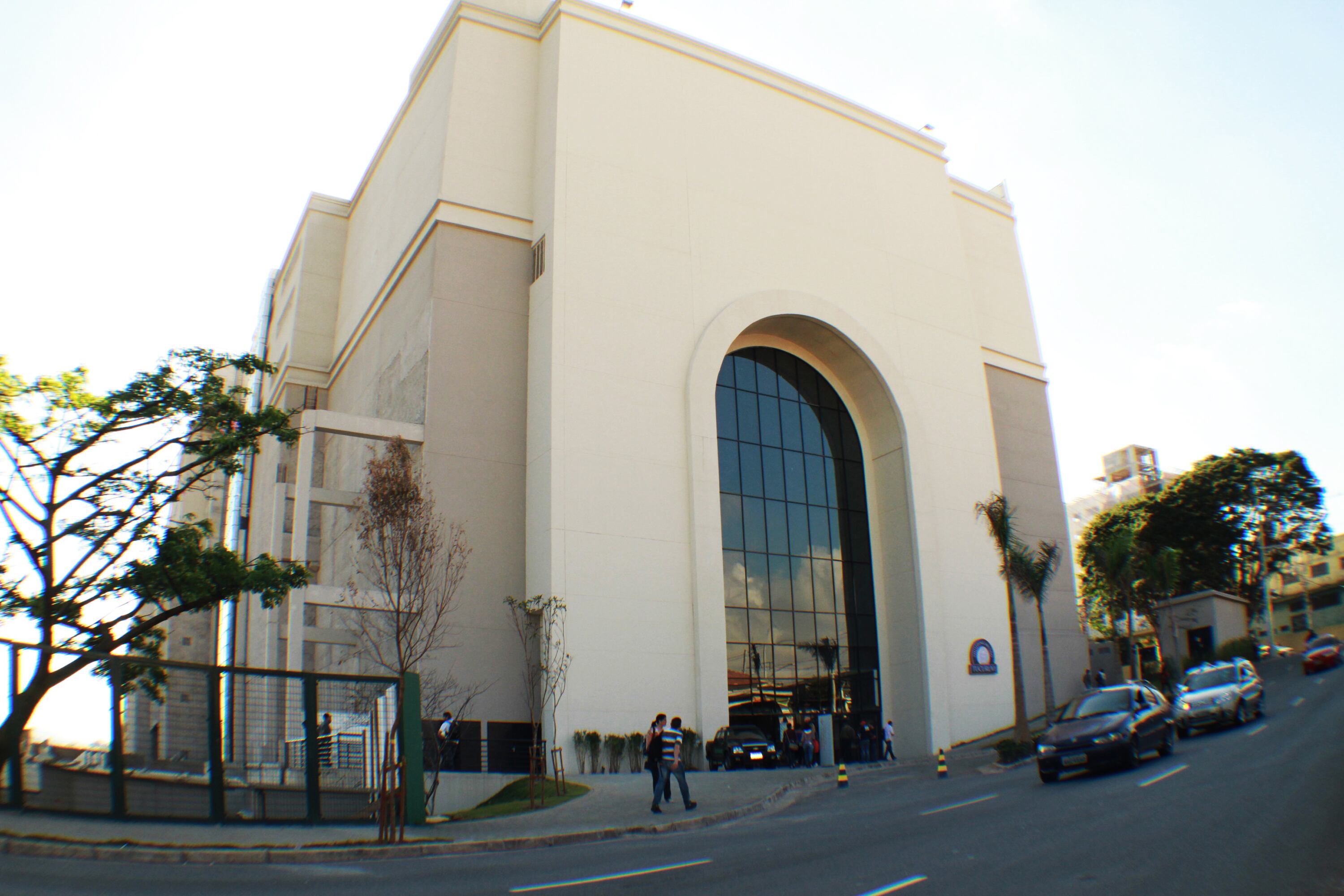 A expectativa é de que 50 mil pessoas frequentem diariamente o shopping
