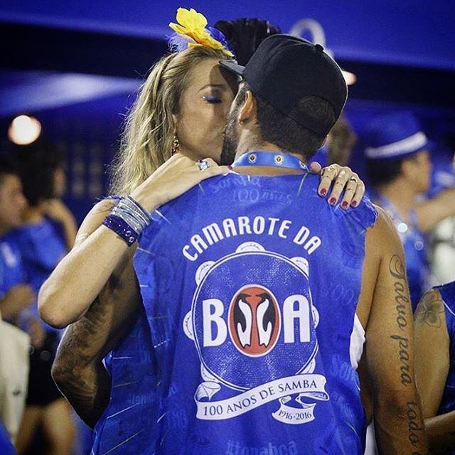A "mania" do surfista é uma prova de todo o amor que ele sente por ela