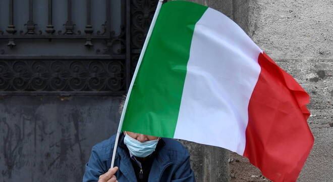 O número total de mortes na Itália está em 32.735