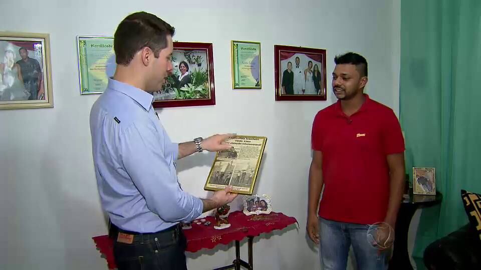 Devido a essa capacidade, Valdir ganhou a denominação de "super humano", dada pelo canal de TV americano Discovery Channel

> Veja toda a programação da Record no R7 Play
