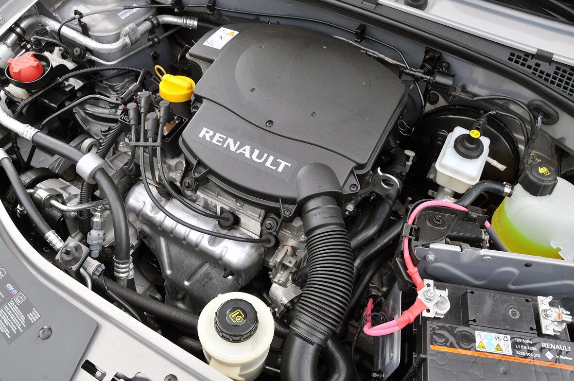 Já a mecânica será levemente renovada. Nas versões mais baratas (Authentique e Expression) entra o motor 1.0 16V flex de 80 cv do Renault Clio, que deu ao hatch popular o título de carro mais econômico do Brasil segundo o Inmetro. Já as versões (Expression e Dynamique) mais caras usarão o mesmo 1.6 8V flex atual, com 106 cv (etanol)

Saiba tudo sobre carros! Acesse www.r7.com/carros
