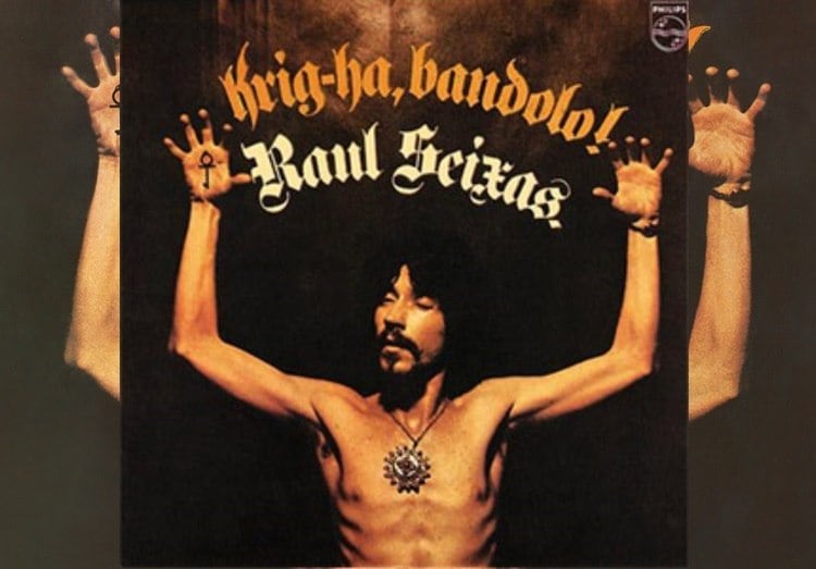 O álbum Krig-Ha, Bandolo!, de 1973, foi a estreia solo de Raul Seixas. O disco já mostrou sucessos como Ouro de Tolo, Metamorfose Ambulante, Al Capone e Mosca na Sopa

