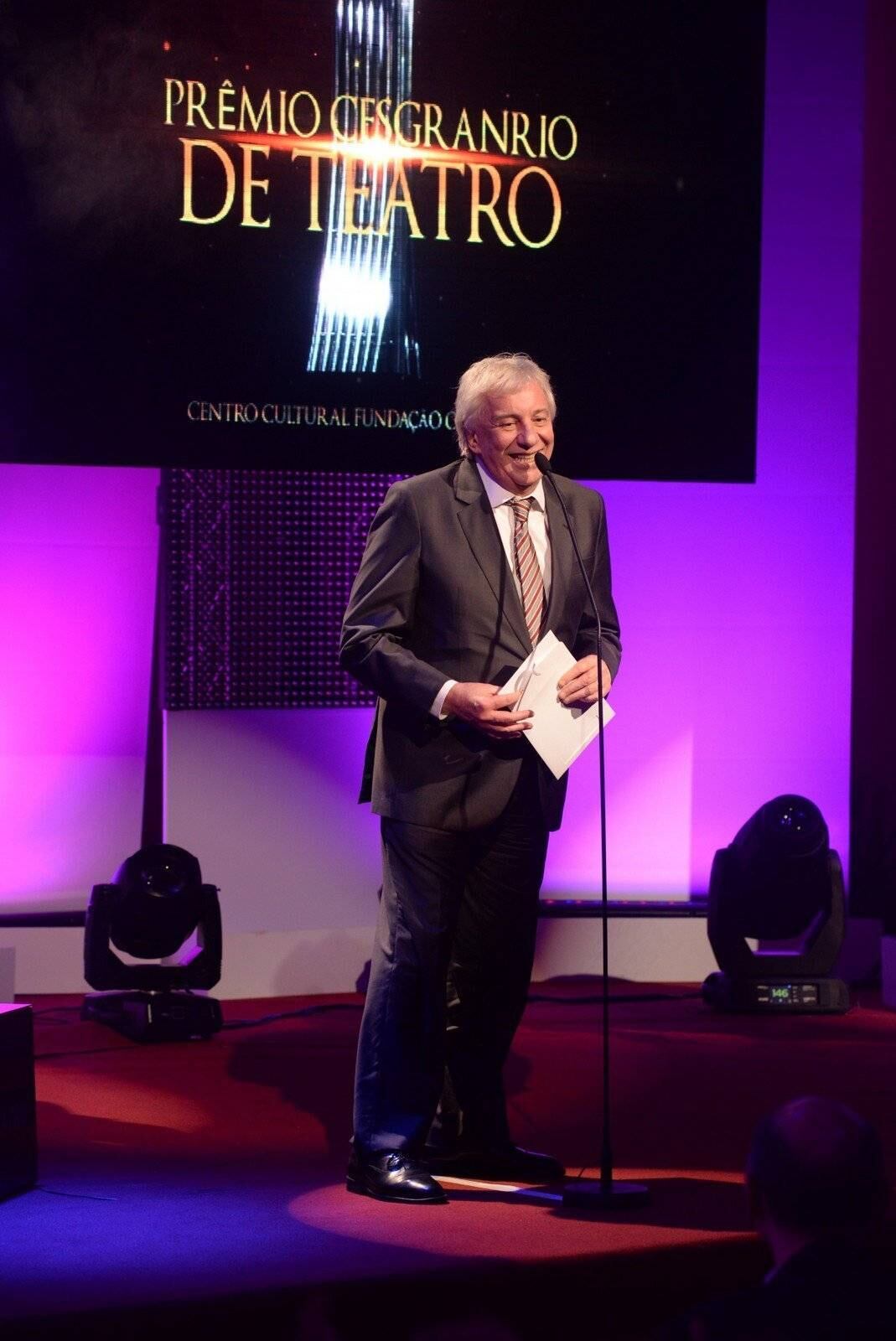 Marco Nanini, que está no ar em Êta Mundo Bom, também esteve na premiação