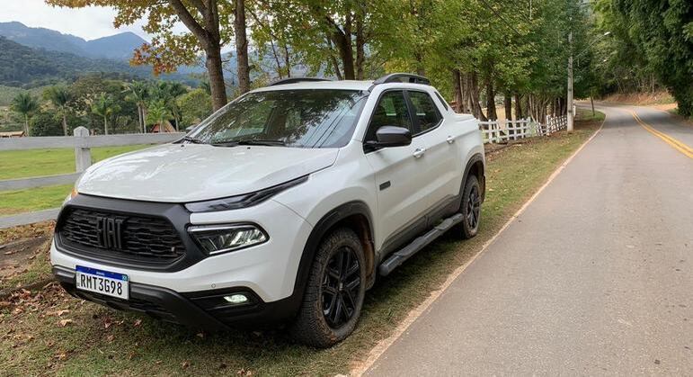 Modelo também tem um trem de força a diesel de 2.0 litros, que rende 170 cv com torque de 35,7 kgfm