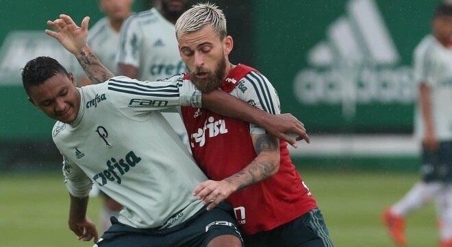 Luan treinou algumas vezes com o time principal do Palmeiras