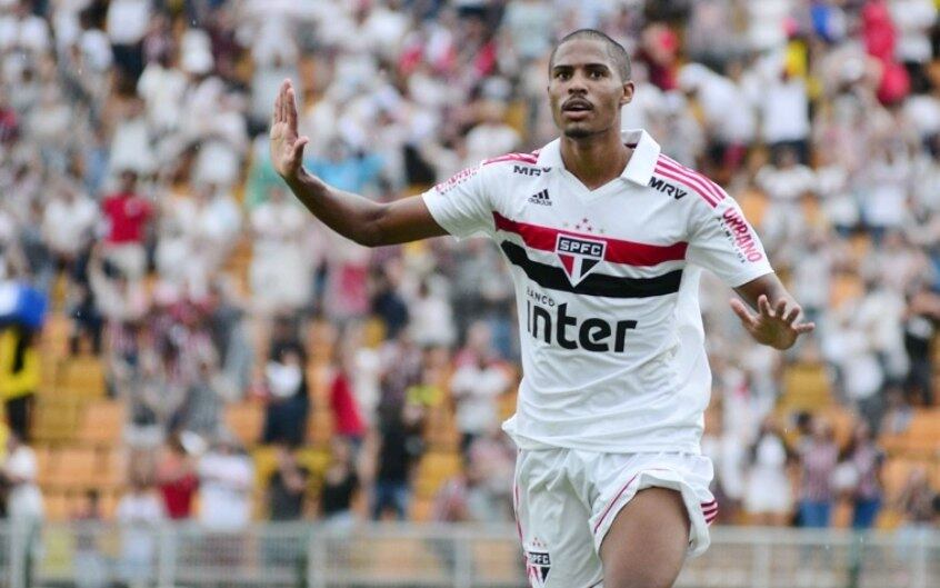 Gabriel Novaes foi o artilheiro da Copa São Paulo, com dez gols