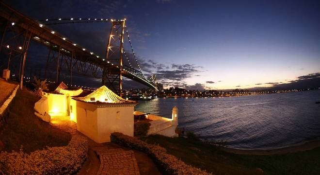 Entre as estratégias adotadas pela prefeitura, testes foram prioridade