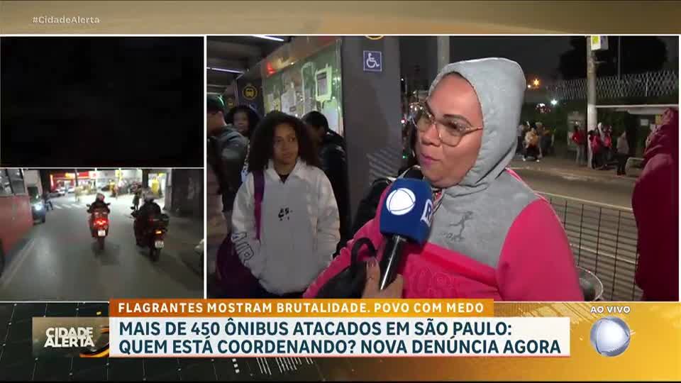 'A gente anda com medo', relata passageira que aguarda ônibus na zona sul da capital paulista