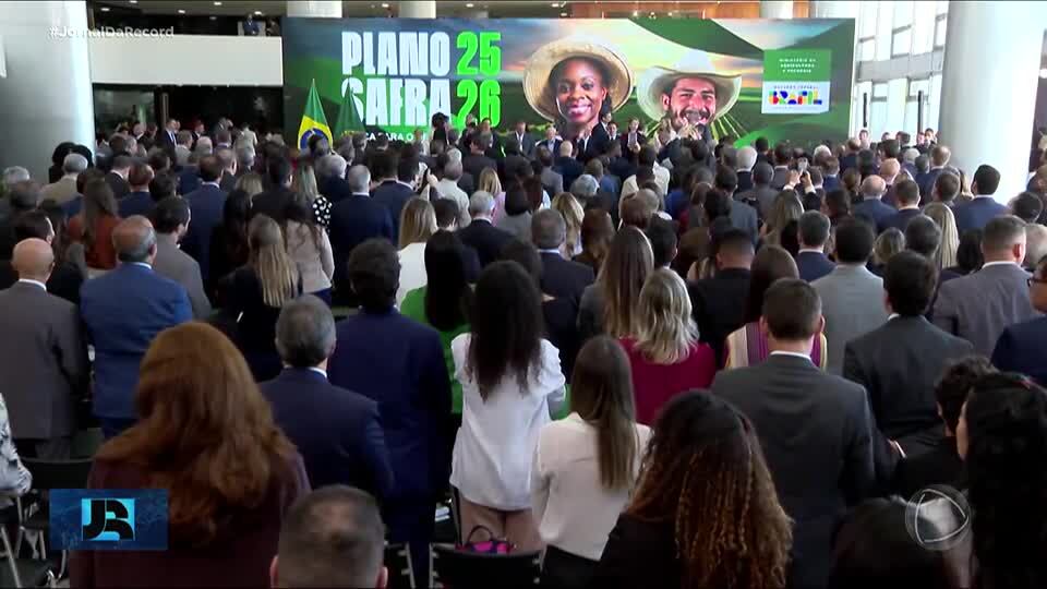 Governo anuncia investimento de mais de R$ 500 bilhões para médios e grandes produtores rurais