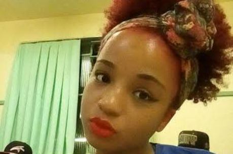 Após a polêmica, Larissa Lorraine Borges conta que a direção da escola sugeriu que ela não utilizasse batom com o cabelo pintado