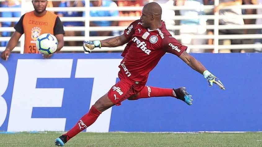 Jaílson (40 anos) - Goleiro do Palmeiras - Valor de mercado: 250 mil euros - Na mesma situação de Felipe Melo: sua renovação será discutida pela próxima gestão.