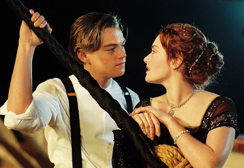Rose e Jack se conheceram à bordo do navio mais luxuoso do início do século XX. Se apaixonaram e juraram amor eterno sobre uma porta, no meio do oceano congelante, em Titanic

Qual casal do cinema faz você acreditar no amor? Vote!
